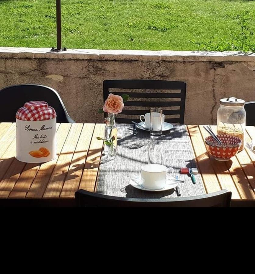 Au Chat Perche Mareil-sur-Mauldre Εξωτερικό φωτογραφία