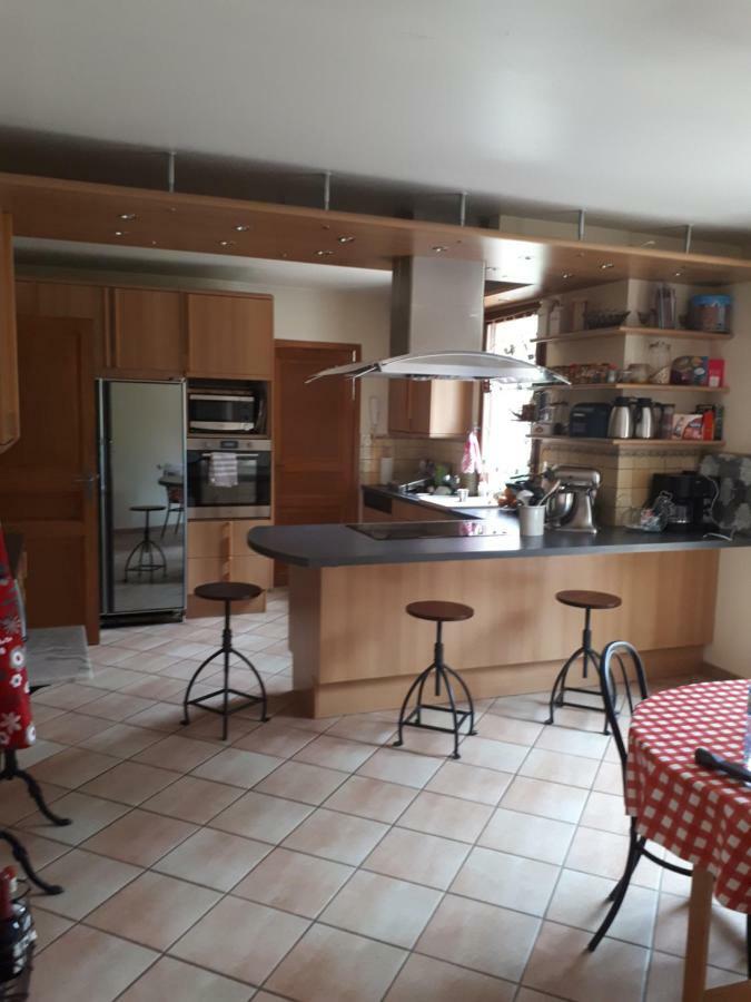 Au Chat Perche Mareil-sur-Mauldre Εξωτερικό φωτογραφία